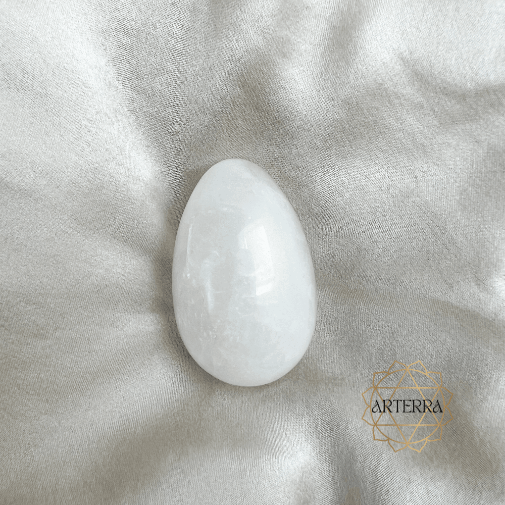 Rock crystal yoni egg size M undrilled