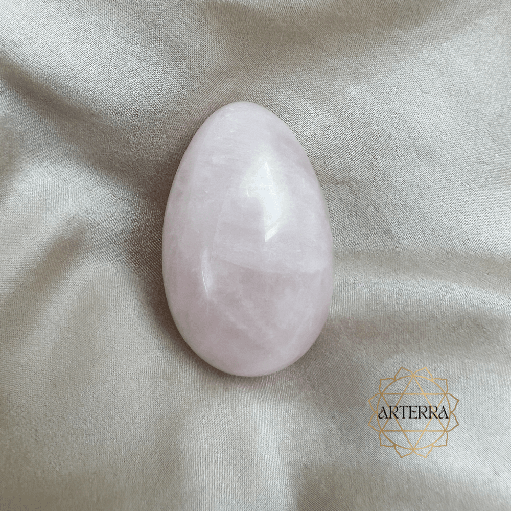 Rose Quartz yoni egg size M undrilled