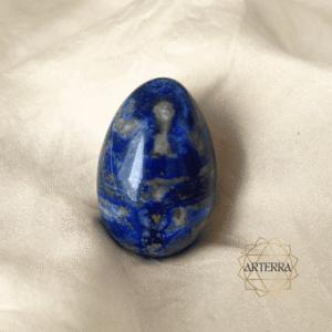 Lapislazuli yoni egg size M undrilled